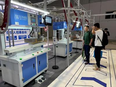 2024AME展亮相 個(gè)性化定制數(shù)智微工廠，引領(lǐng)未來制造新風(fēng)尚